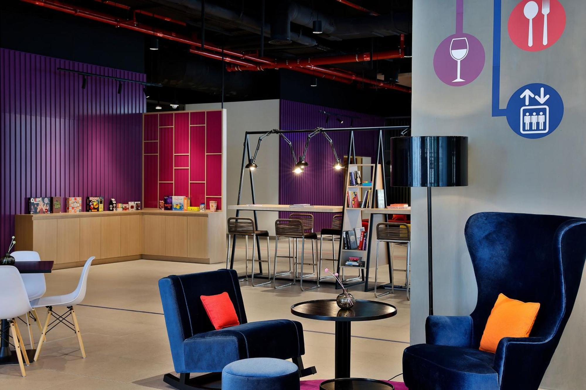 Aloft Dubai Airport Hotel Ngoại thất bức ảnh